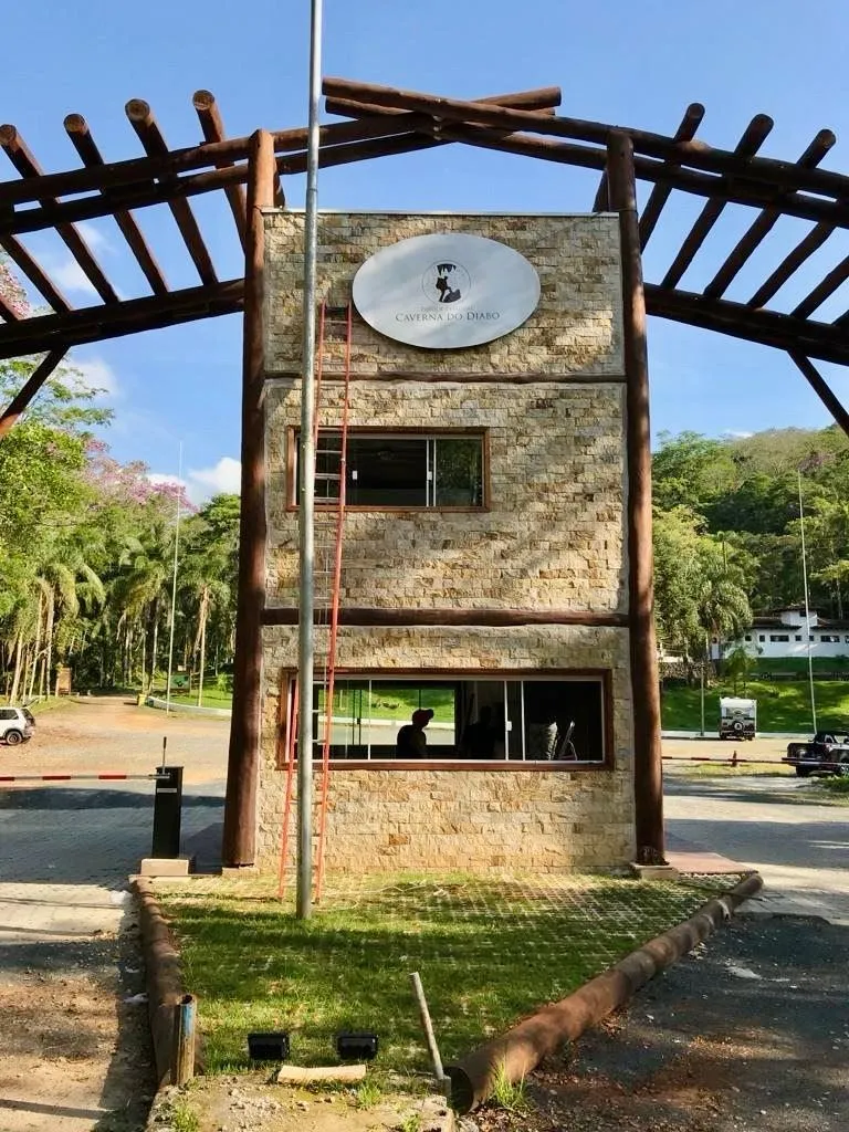 Portal Parque Caverna 3